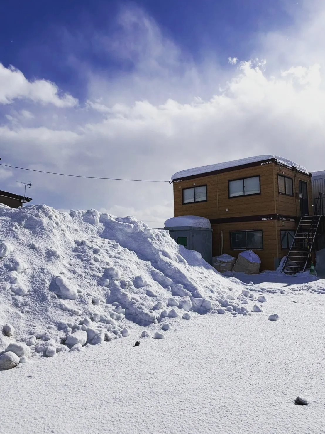 こんにちは、髙橋AYO工業株式会社です。